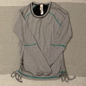 Lucy L/S Tee with side ruching